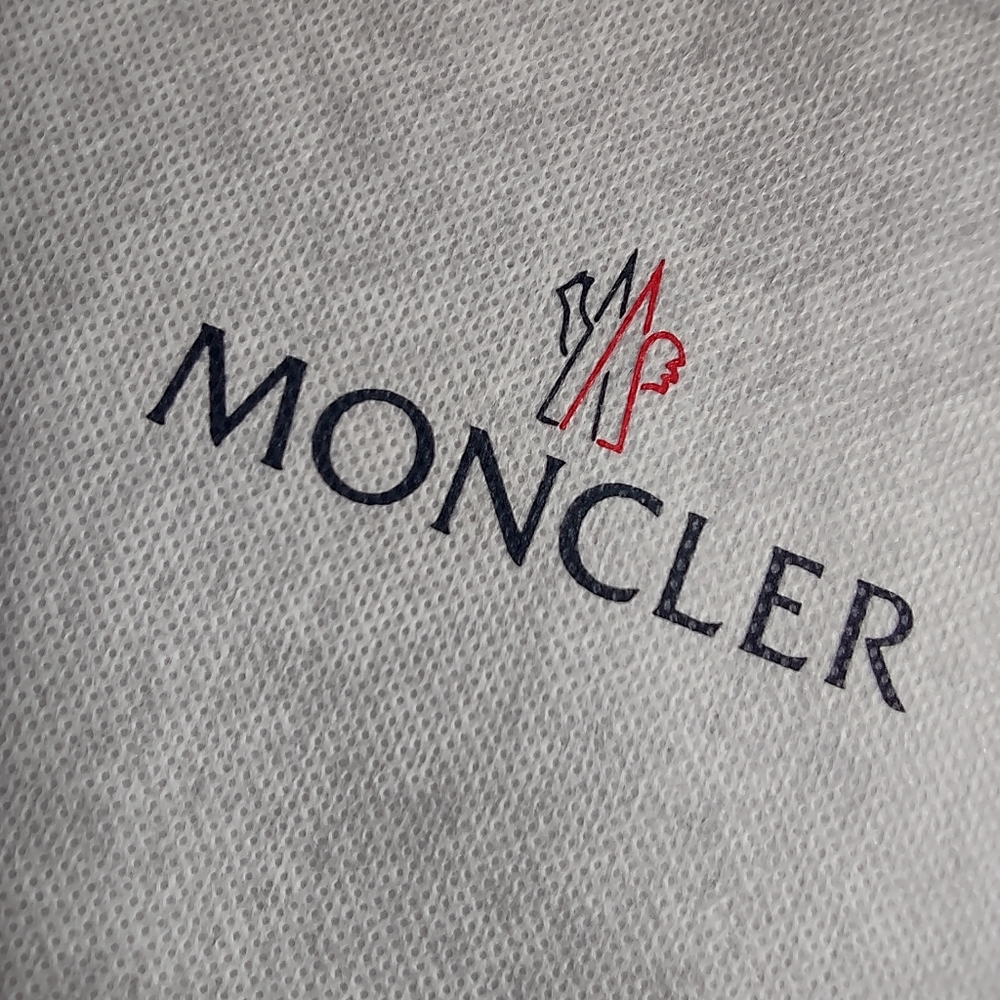 Quilted Moncler Vest 5 - Picture 8 of 11
